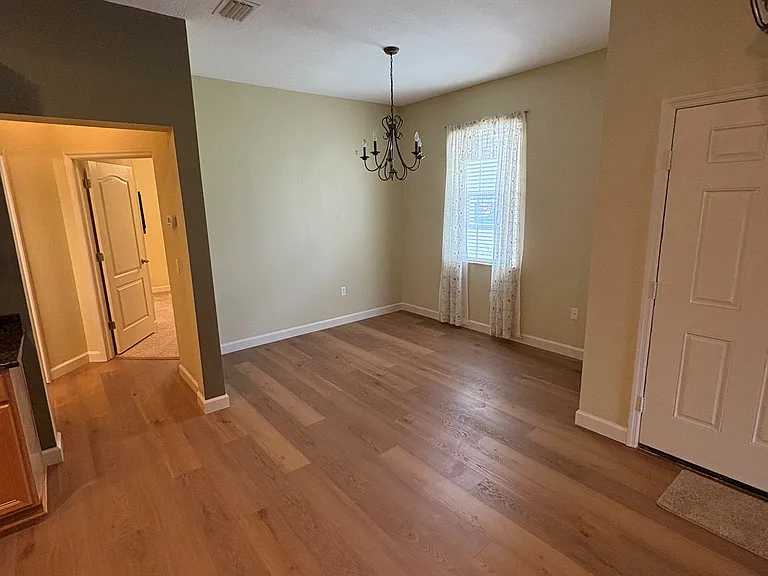 2615 Eagle Greens Dr — Photo 4