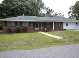 1513 Ridgeway Dr, Vidalia, GA 30474