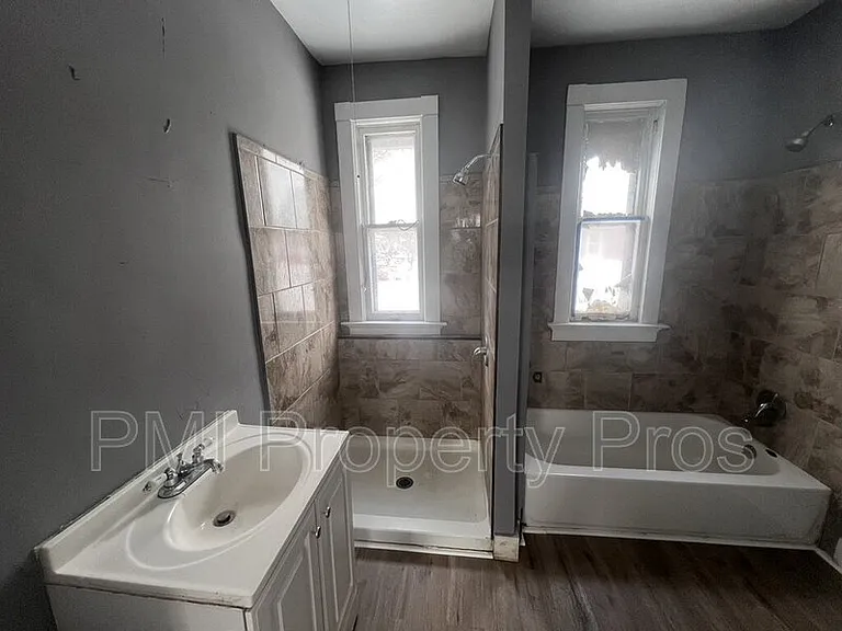 2945 N 23rd St — Photo 28