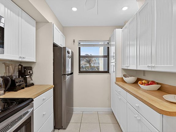 5th image of 5159 N Highway A1a #315