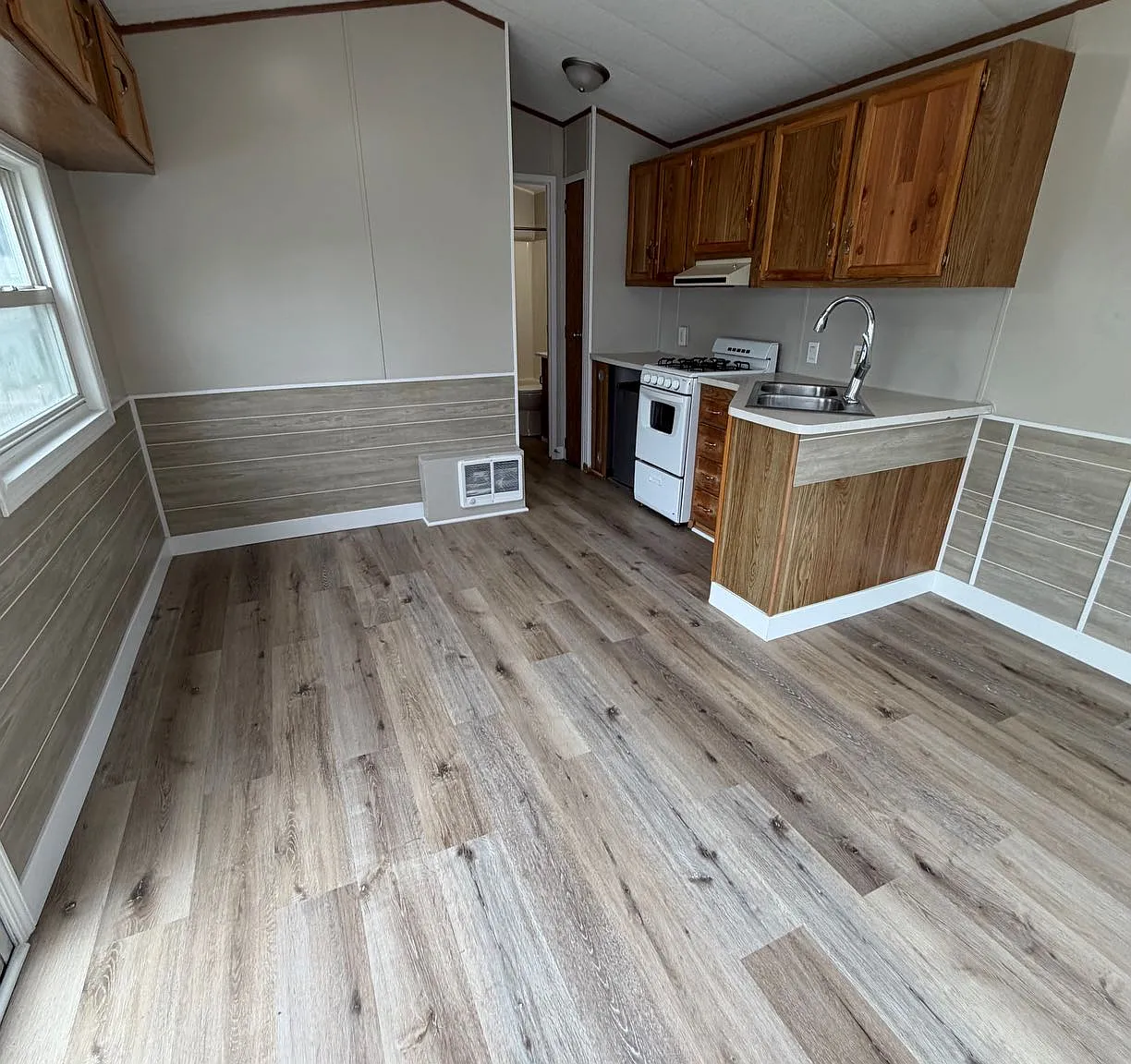 1 bed, $490 — Photo 1