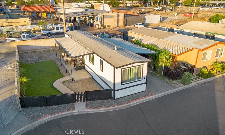 1st image of 3825 Crestmore Rd #3825