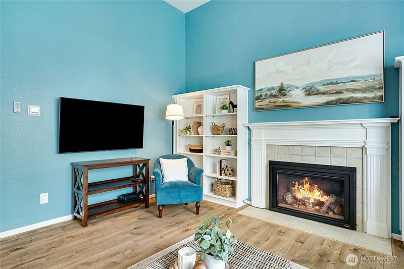 4th image of 11206 Clover Park Drive SW #25