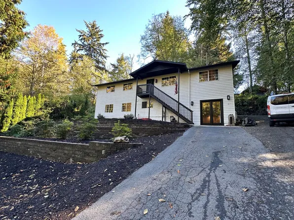 17825 & 17827 65th Dr NW, Stanwood, WA 98292