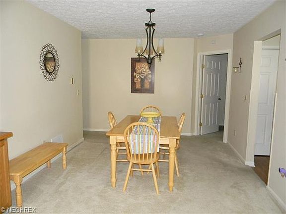 4th image of 5247 Parkhurst Dr