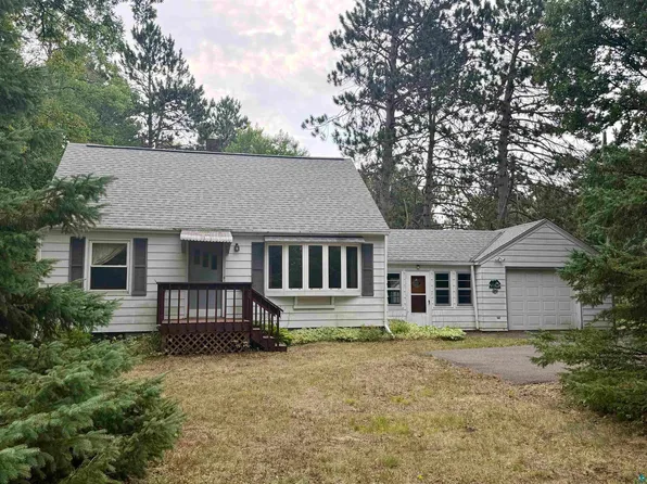 4618 S Arrowhead Ln, Moose Lake, MN 55767