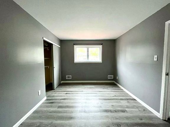 2nd image of 148 Slater Blvd APT 1R