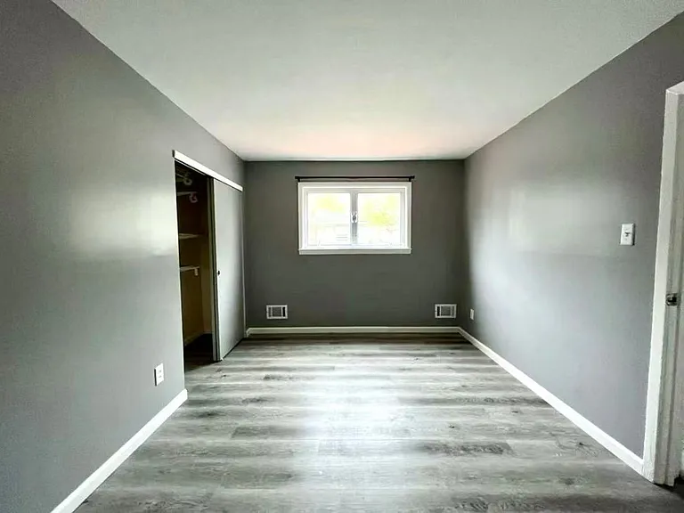148 Slater Blvd #1R — Photo 2