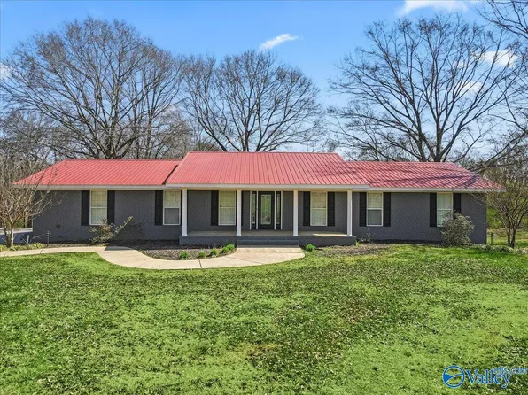 1081 Mobb Hill Rd, Union Grove, AL 35175