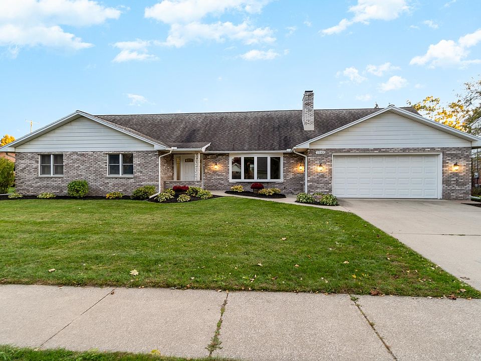 3340 Parkway Dr, Bay City, MI 48706 Zillow