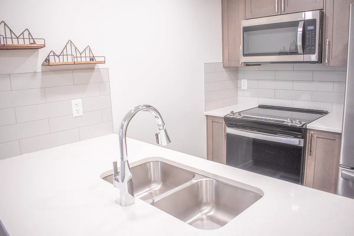 Building Photo - 260 N Rowley Way NW #116
