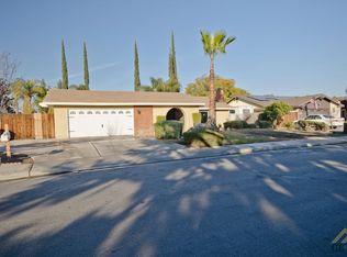 7612 Pack Saddle Ct, Bakersfield, CA 93309
