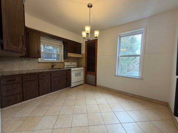 106 Glenridge Ave #2