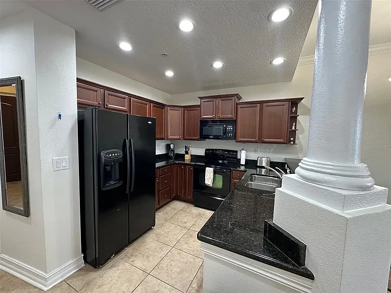 13941 Clubhouse Dr #315 — Photo 5