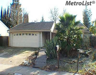 2nd image of 10 Kamson Ct