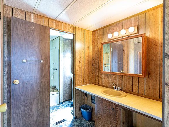 14th image of 6519 SW 61st Ter