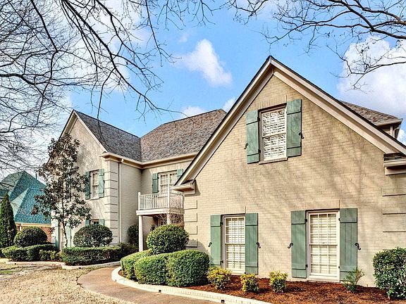 4th image of 1745 Groveway Dr
