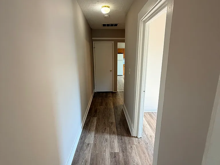 1307 E Market St #2 — Photo 16