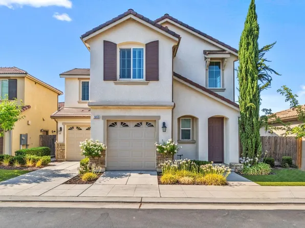 2053 E Christensen Dr, Fresno, CA 93730