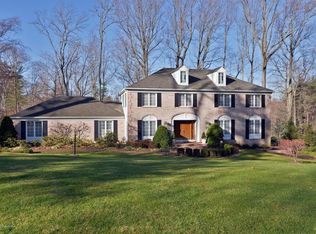 41 N Point Dr, Colts Neck, NJ 07722