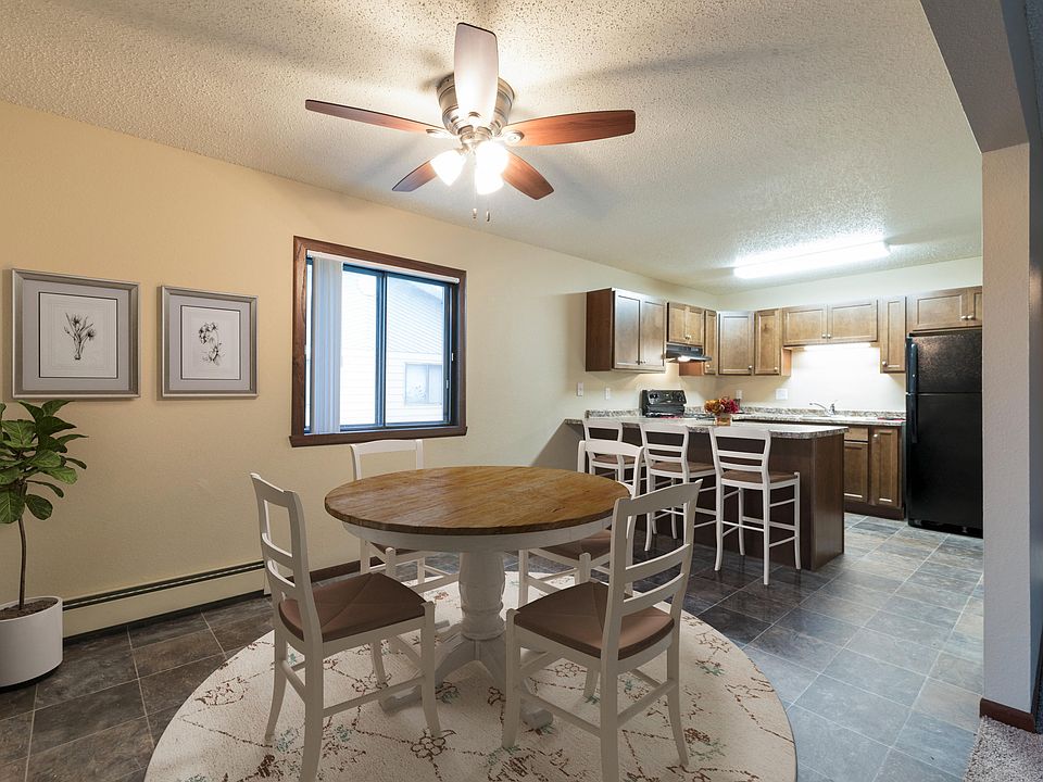 Bismarck, ND Newgate Apartments | Dining