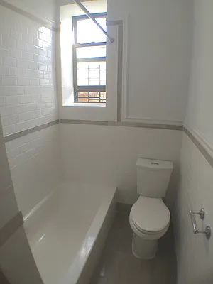 Rented by Newcastle Realty Services | media 23