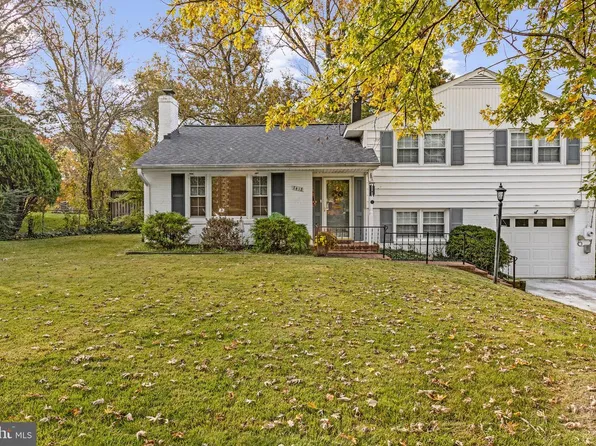 7418 Falmouth St, Springfield, VA 22150