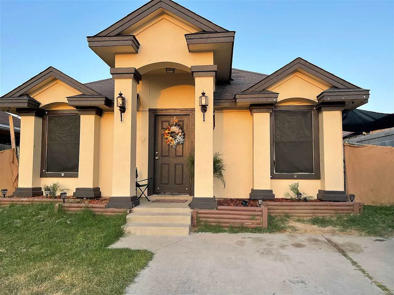 4445 Vientos Rd, Laredo, TX 78046 | Zillow