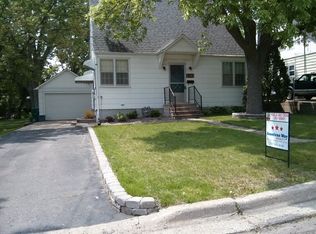 130 Glenview Ave, Mankato, MN 56001