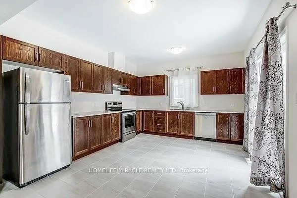 275 Bethune Ave — Photo 7