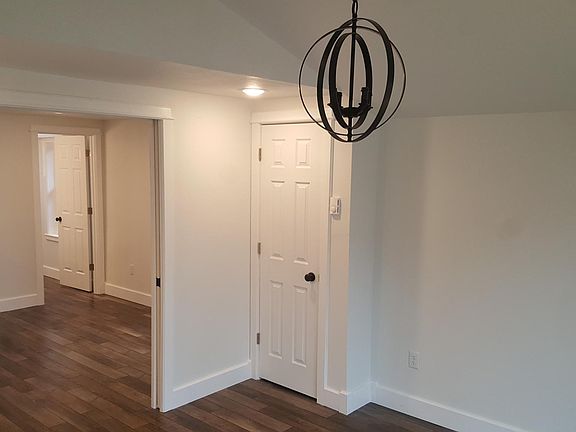 Bedroom with walkout deck