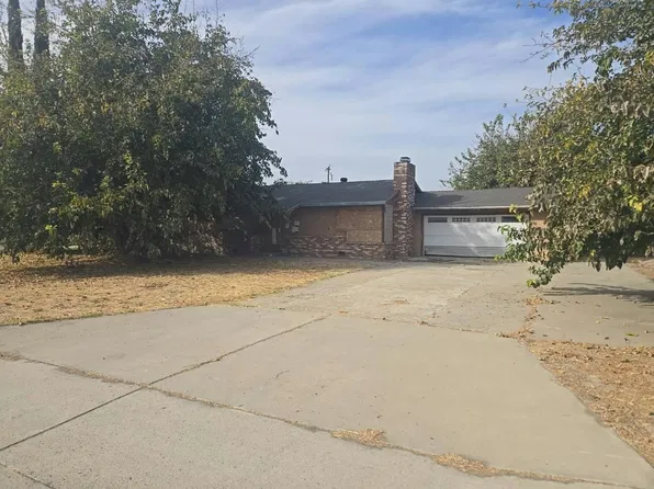 186 W Hanford Armona Rd, Lemoore, CA 93245