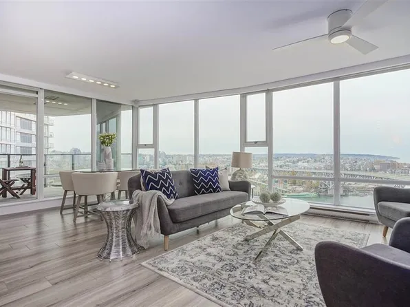 455 Beach Cres #2303, Vancouver, BC V6Z 3E5