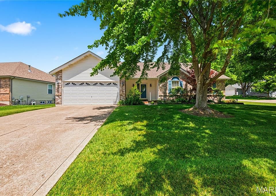 1st image of 3808 Pine Forest Ln