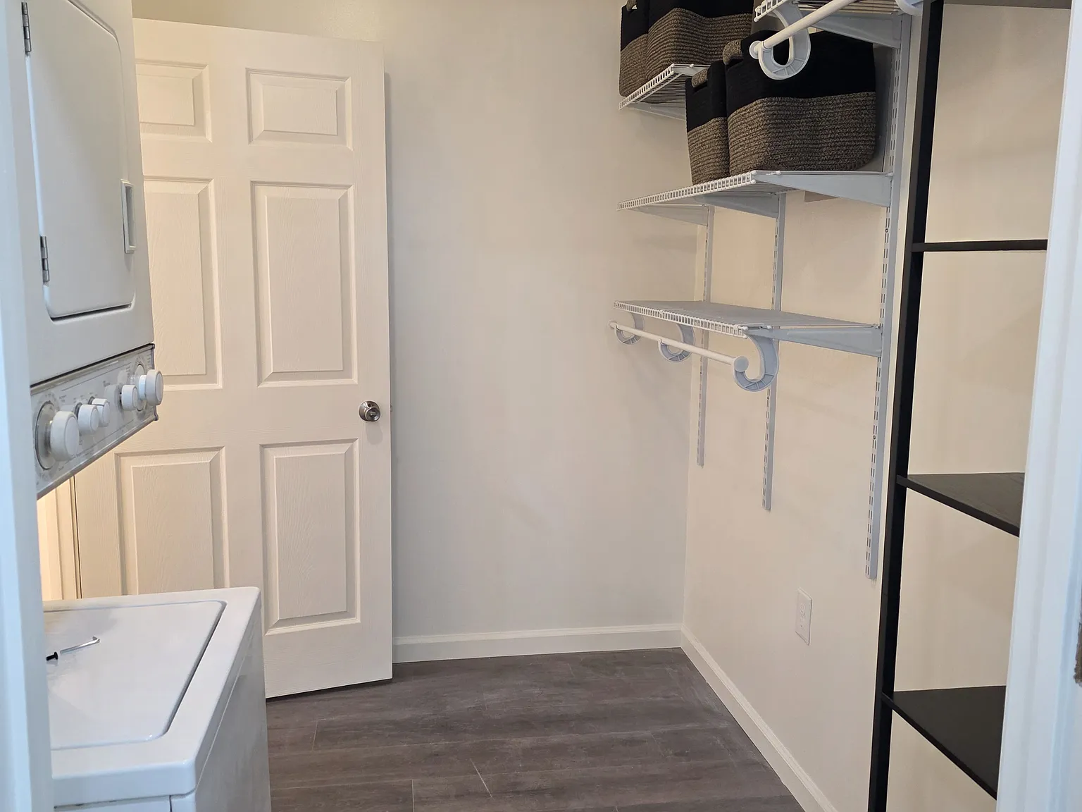 Studio, 525 sqft, $1,100 — Photo 2