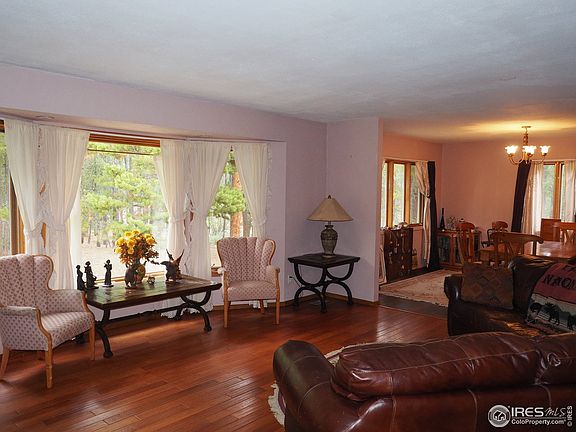4th image of 305 Glen Mawr Dr