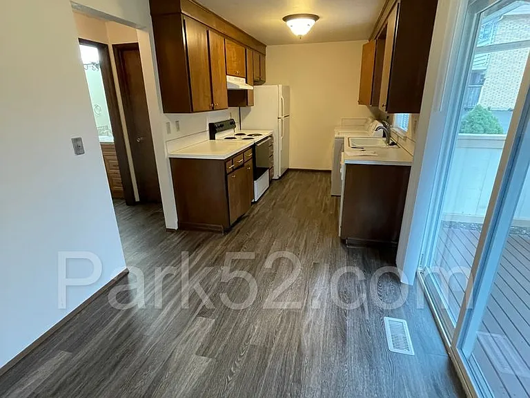 1442 Rainier Dr #3 — Photo 7