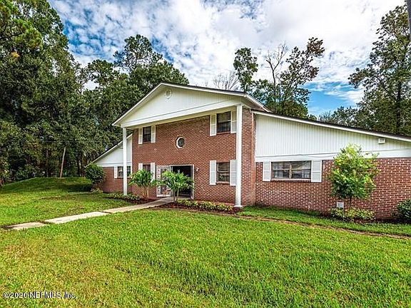 2nd image of 6109 Cypress Inn Dr