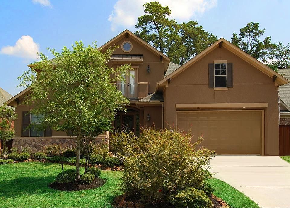 1st image of 2911 N Cotswold Manor Dr