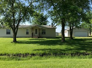 1221 Mary Irene Rd, New Baden, IL 62265