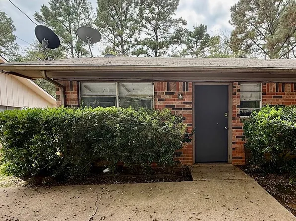 2937 Bernice St #2935, Longview, TX 75604