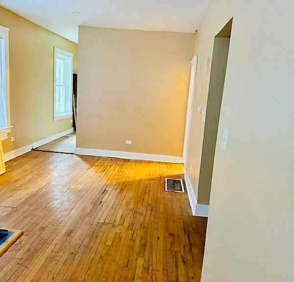 Dining room/living room