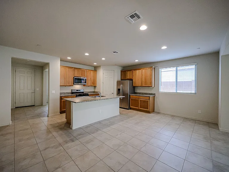 13502 W Calle De Baca — Photo 10