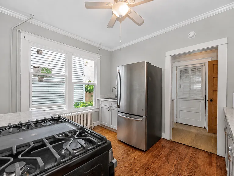 99 James St #1 — Photo 11