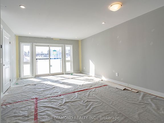 4th image of 130 Otterbein Rd #80