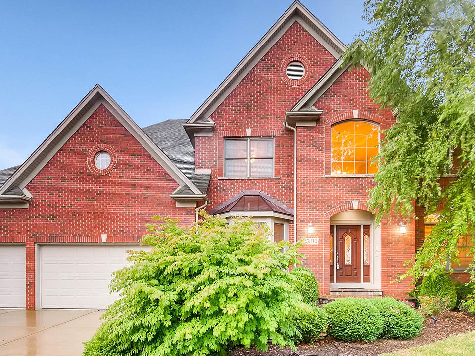 1st image of 25813 W Ross Ln