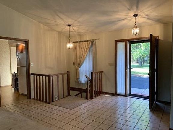 3rd image of 4776 Huxley Dr