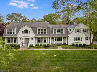 5 Lewis Ln, Chester, NJ 07930