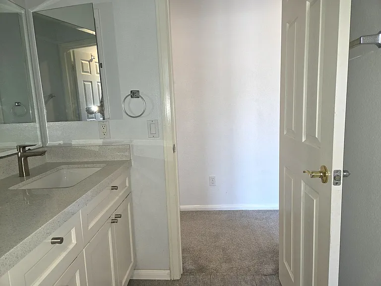 11577 Trailbrook Ln — Photo 38