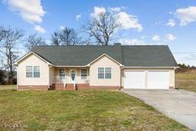 15 Eastwood Ln #2, Pikeville, TN, 37367